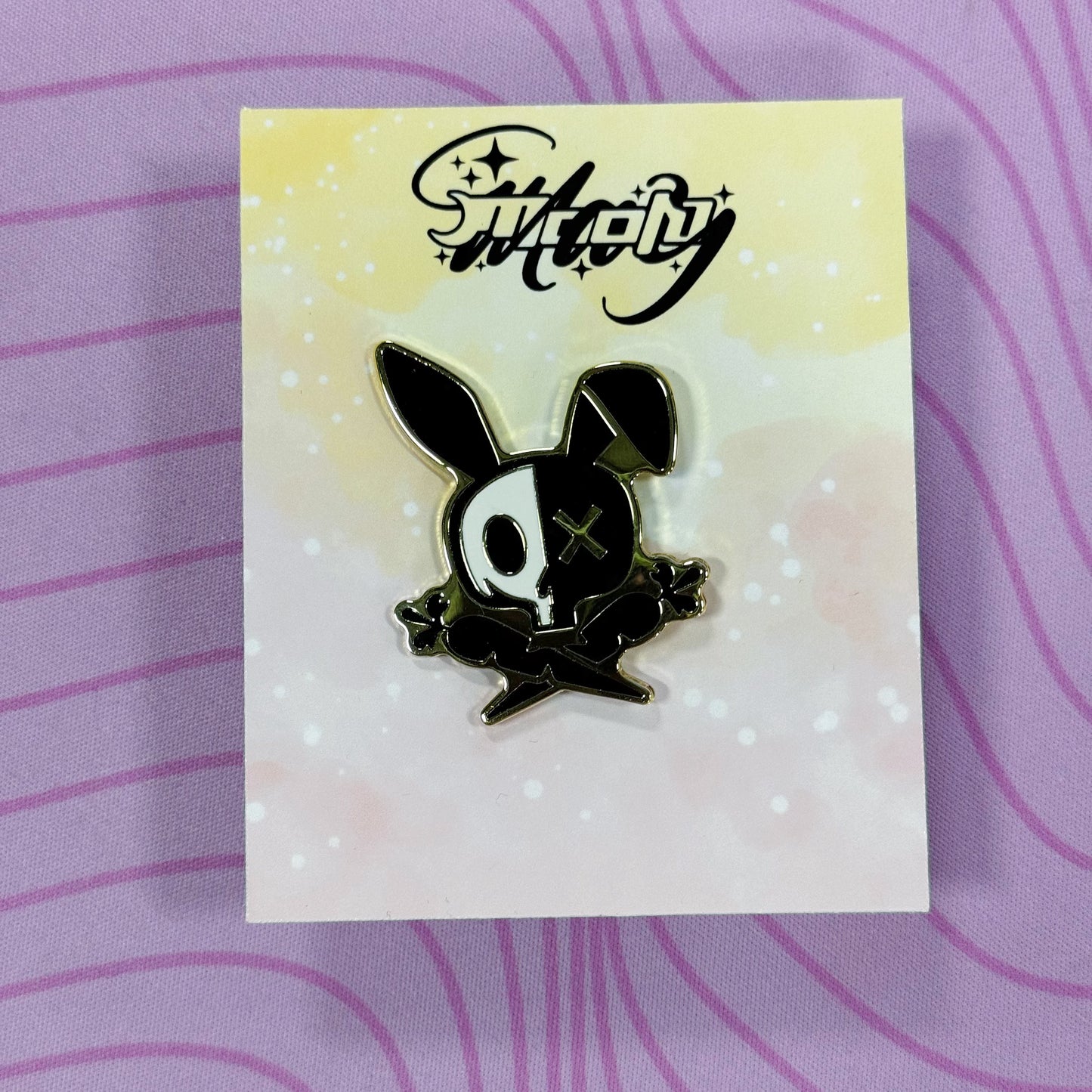 Moonmay Pin