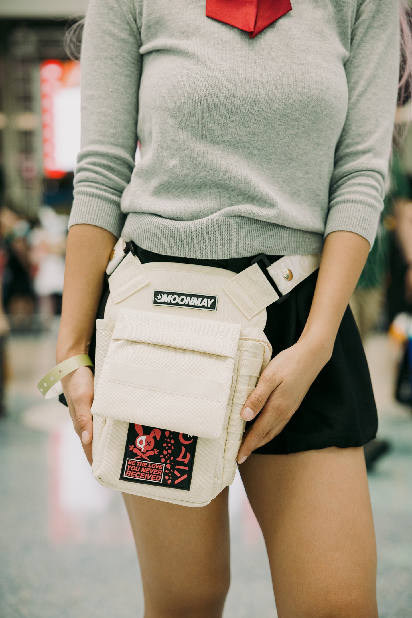 BEIGE TBG-01 LEG BAG