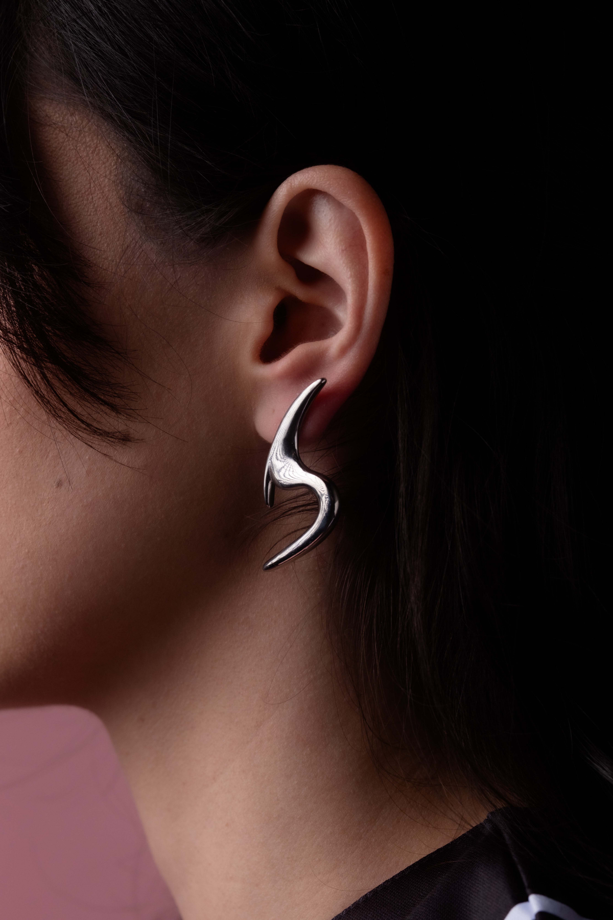 Single S Earings