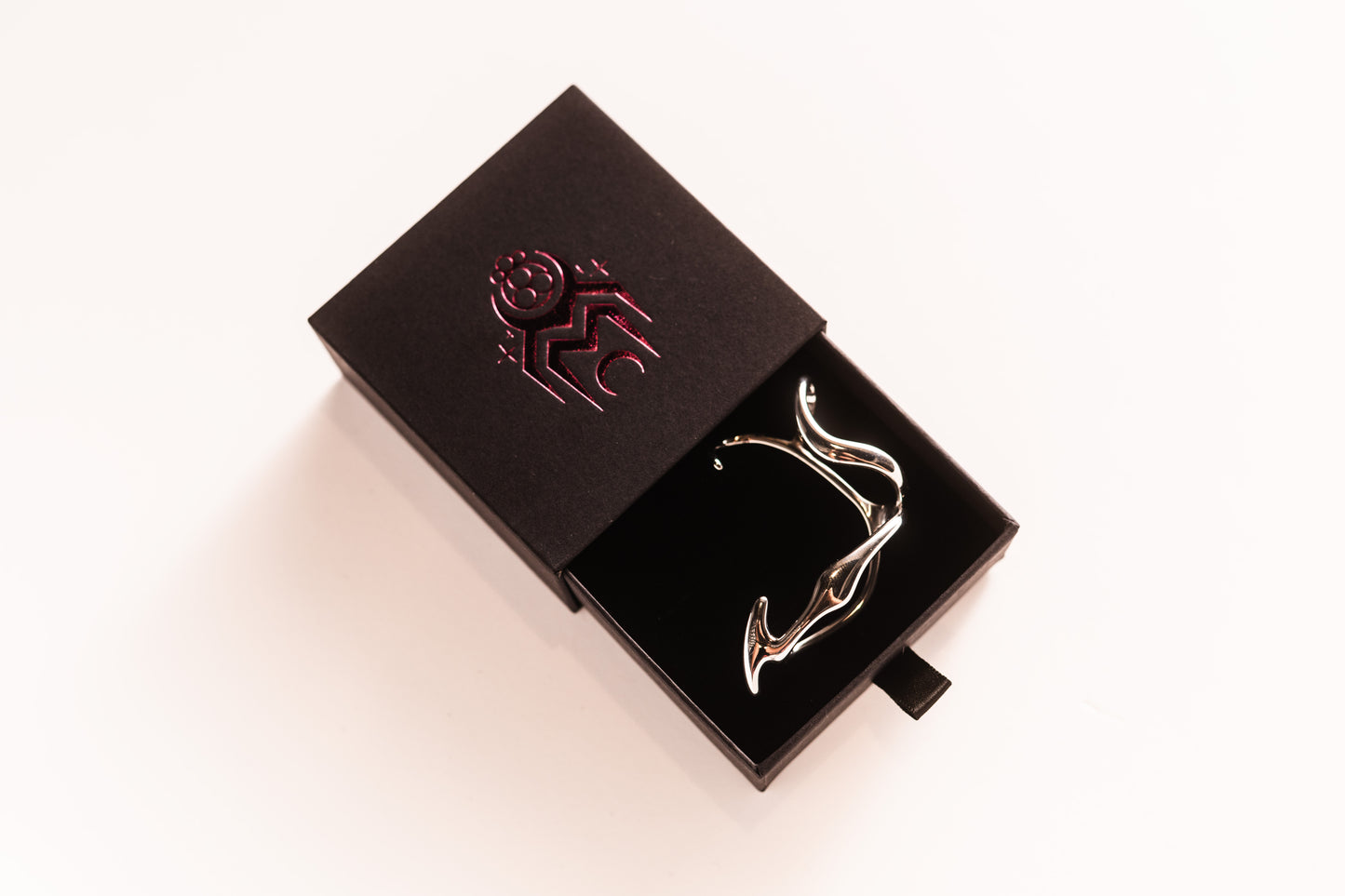 Y2K Ear Cuff