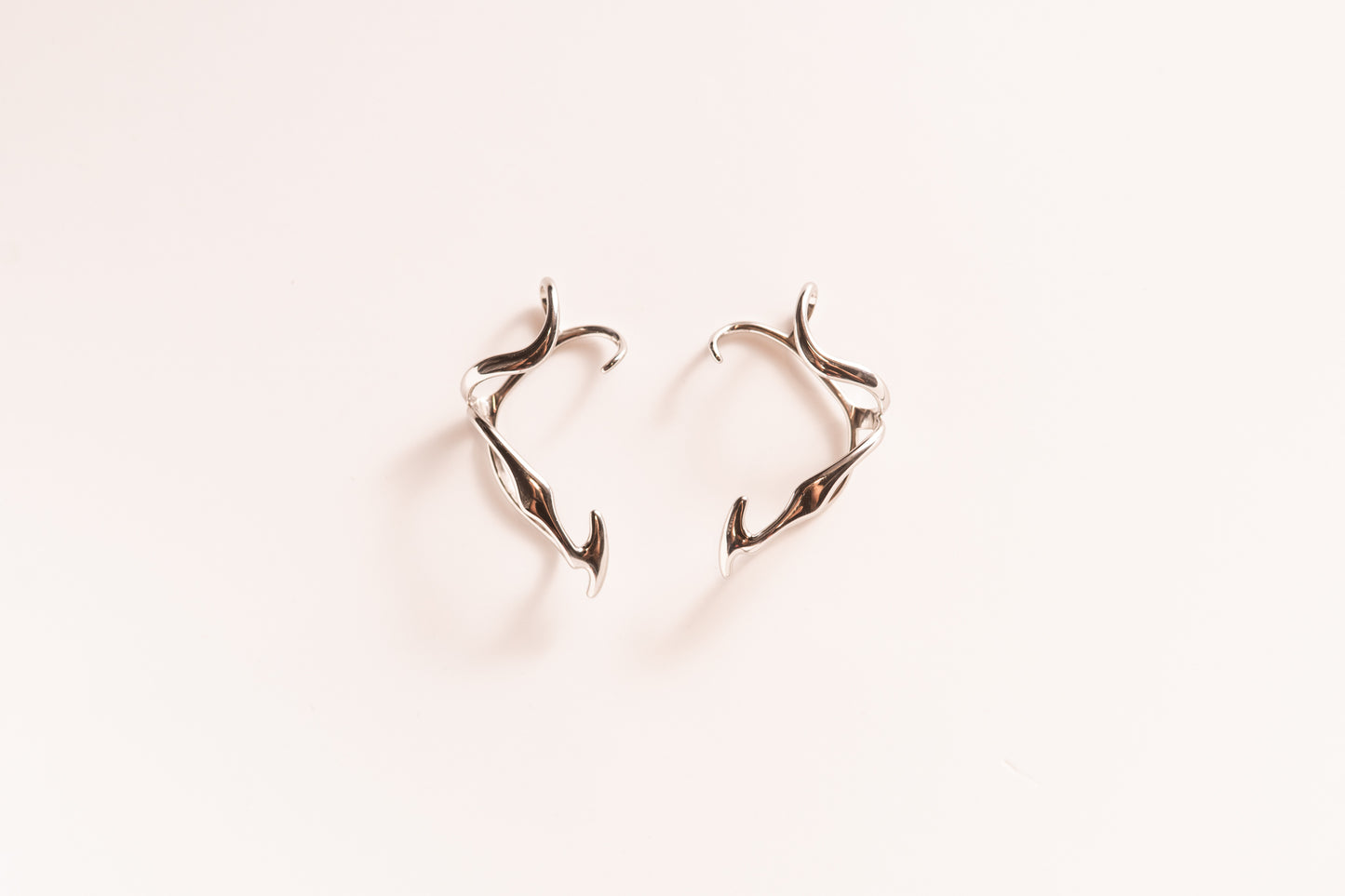 Y2K Ear Cuff